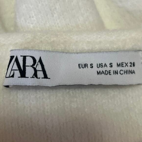 Zara White Mock Neck Knit Cropped Long Sleeve Pullover Sweater Top Size S - Picture 3 of 4